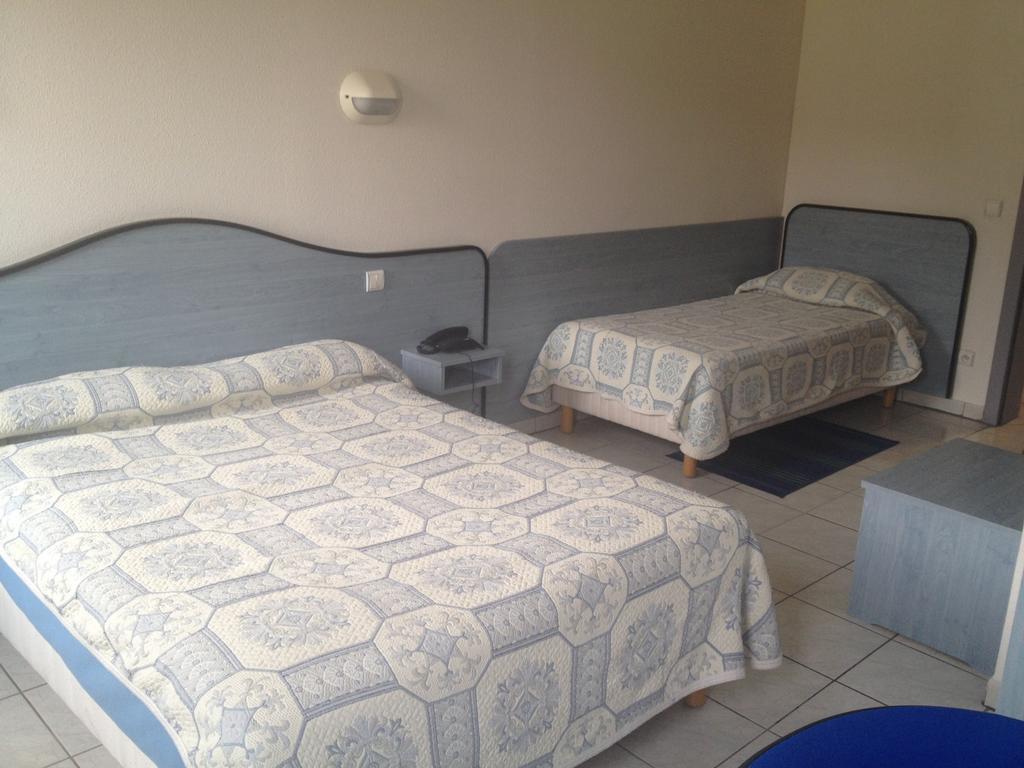 Hotel Le Strasbourg Mulhouse Oda fotoğraf