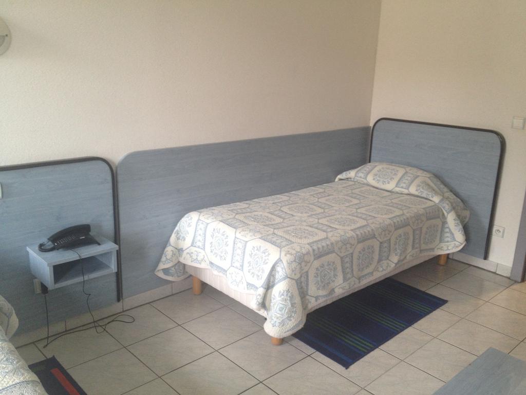 Hotel Le Strasbourg Mulhouse Oda fotoğraf