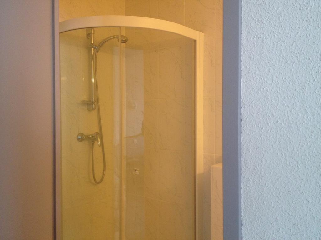 Hotel Le Strasbourg Mulhouse Oda fotoğraf
